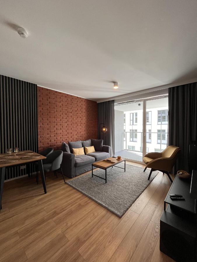 Apartamenty Bruno I Bianca W Symphony Modern Tower Gdynia 2 I 3 Pietro Exterior photo