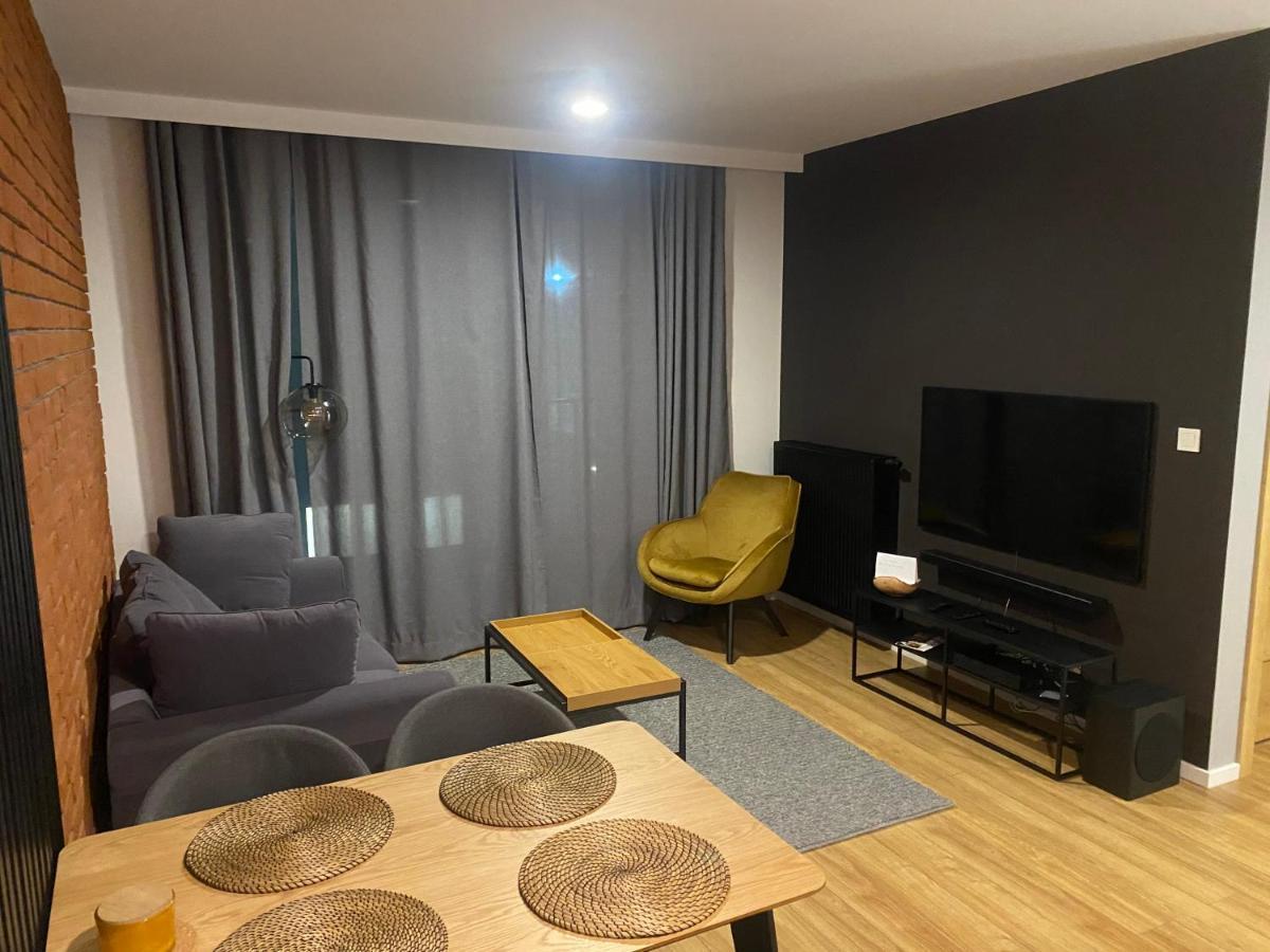 Apartamenty Bruno I Bianca W Symphony Modern Tower Gdynia 2 I 3 Pietro Exterior photo