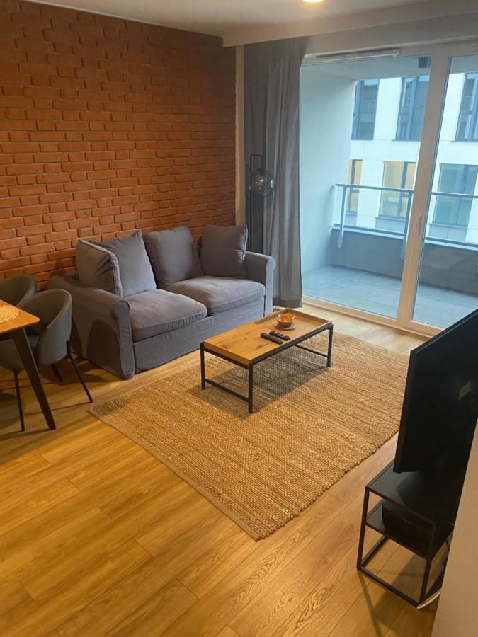 Apartamenty Bruno I Bianca W Symphony Modern Tower Gdynia 2 I 3 Pietro Exterior photo