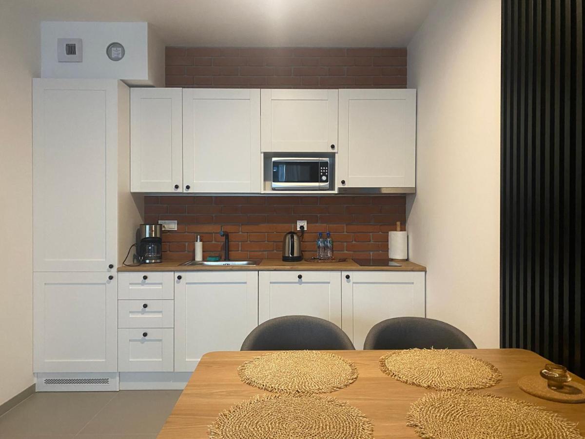 Apartamenty Bruno I Bianca W Symphony Modern Tower Gdynia 2 I 3 Pietro Exterior photo
